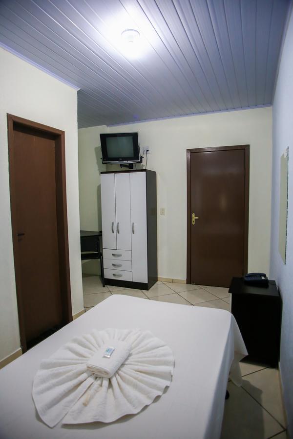 Hotel Village Pato Branco Exterior foto